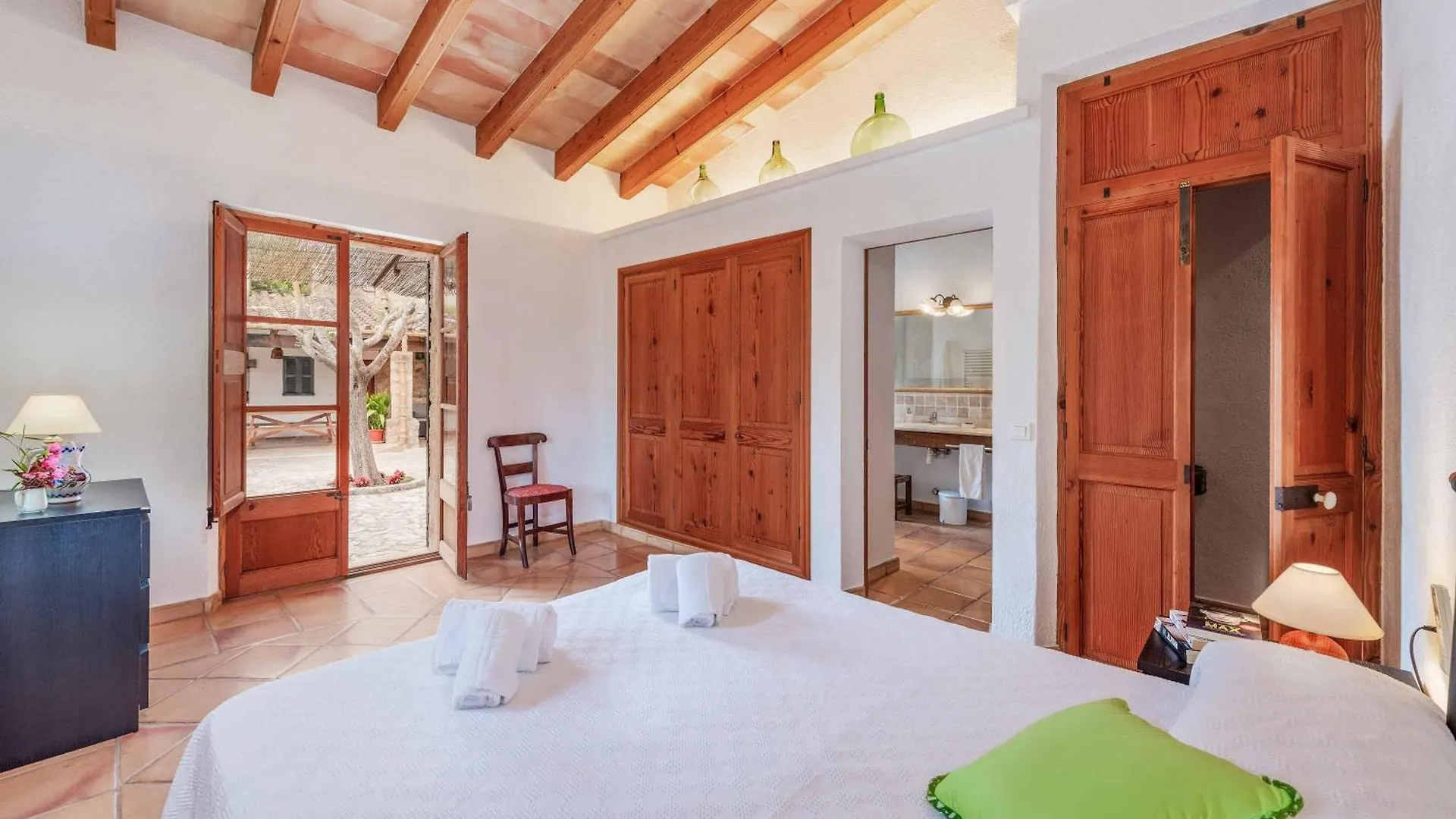 Finca Martorell Pollenca Villa